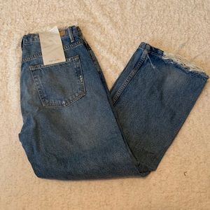 GFLRIEND Linda high rise pop crop Jean